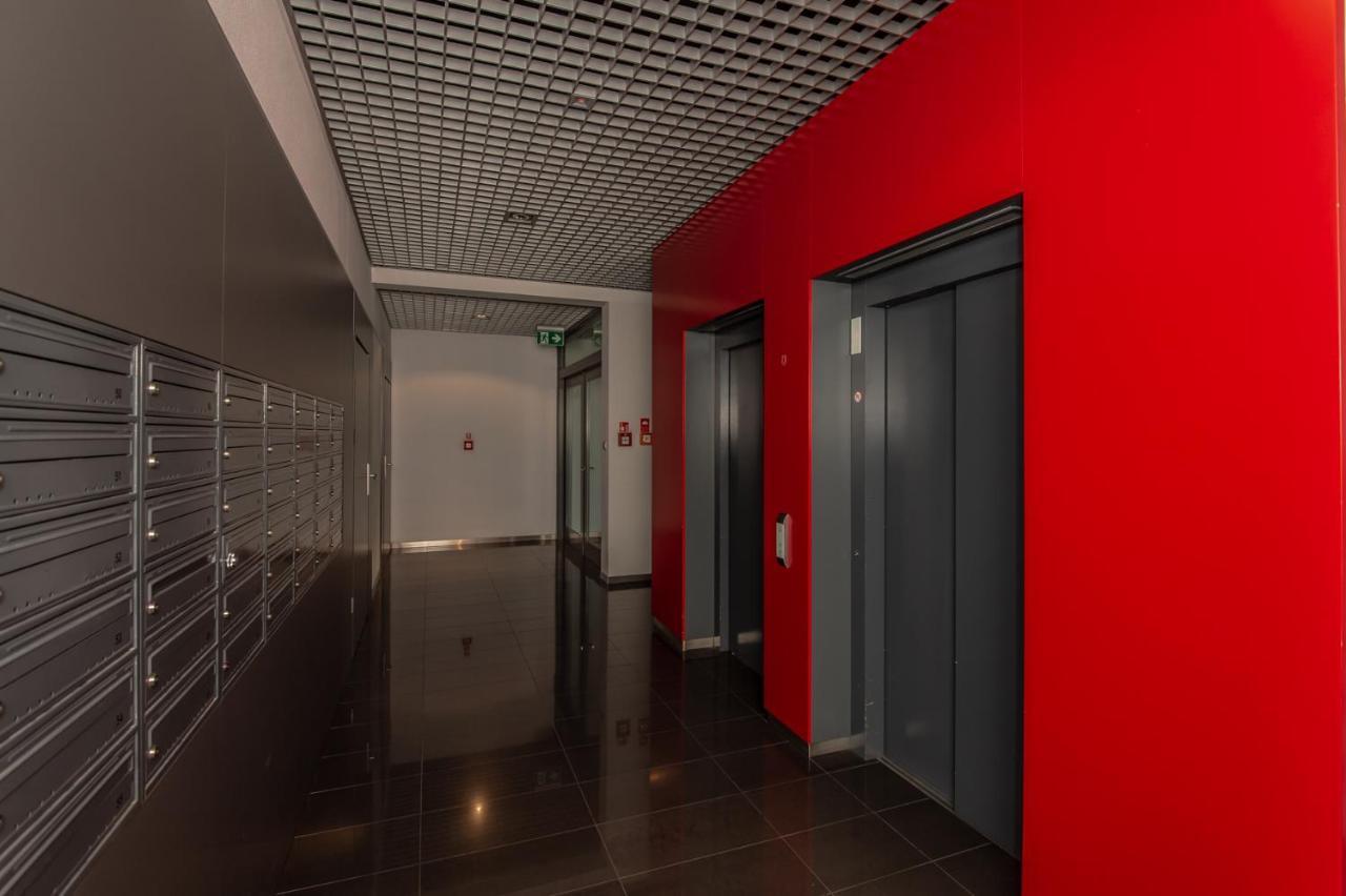 Super-Apartamenty Presidential Suite Poznań Exteriör bild