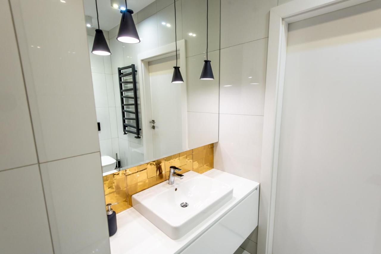 Super-Apartamenty Presidential Suite Poznań Exteriör bild