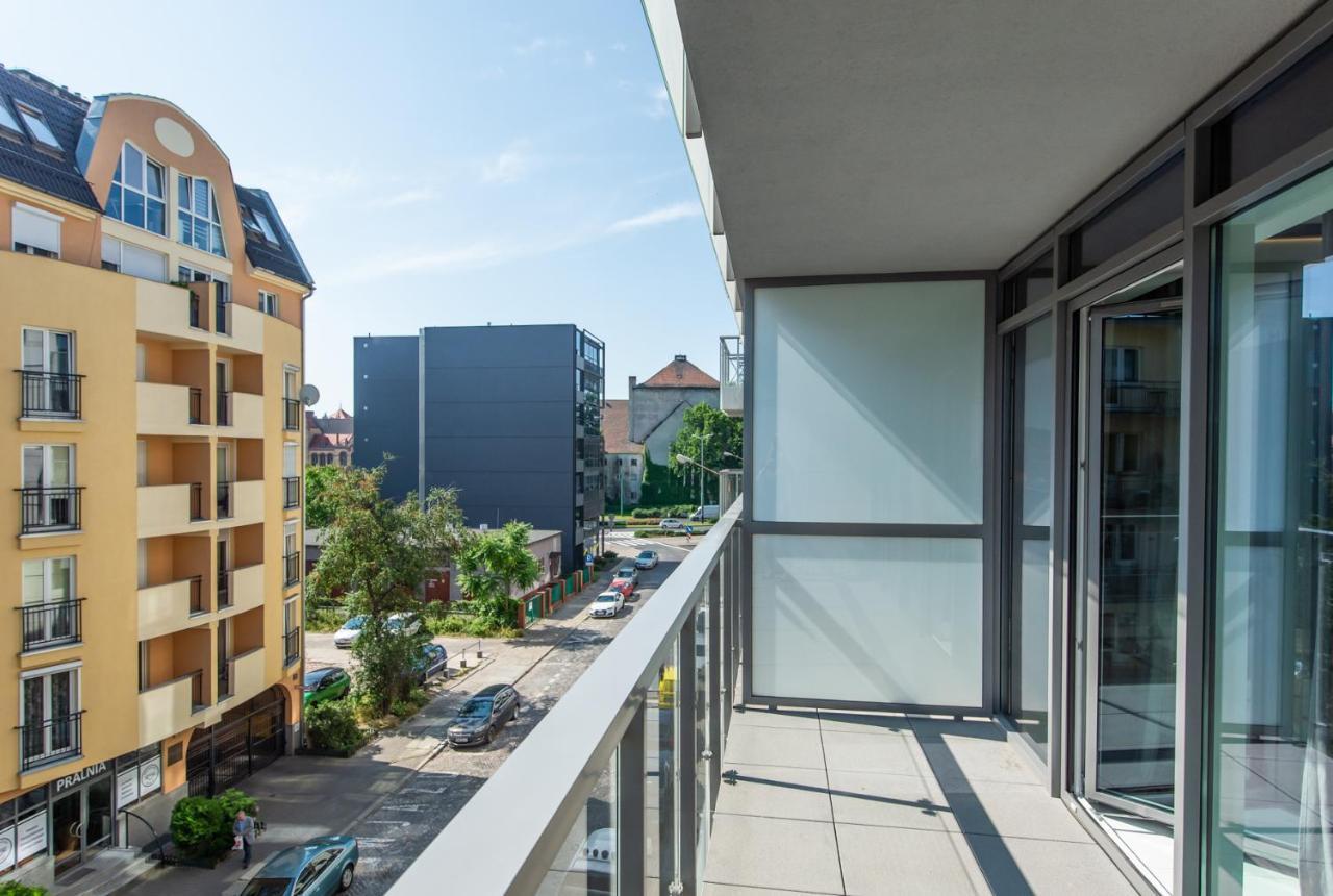 Super-Apartamenty Presidential Suite Poznań Exteriör bild